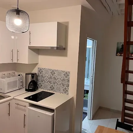 Duplex Centre-ville Au Calme Avec Parking Appartement *